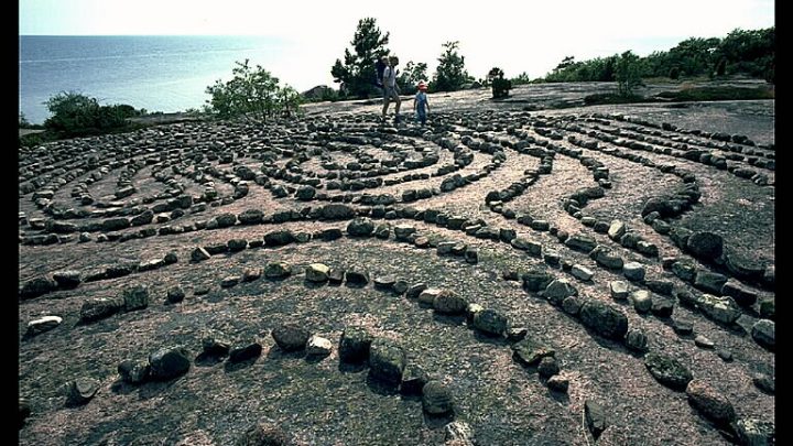 Isla maldita en Bla Jungfrun – Mar Báltico